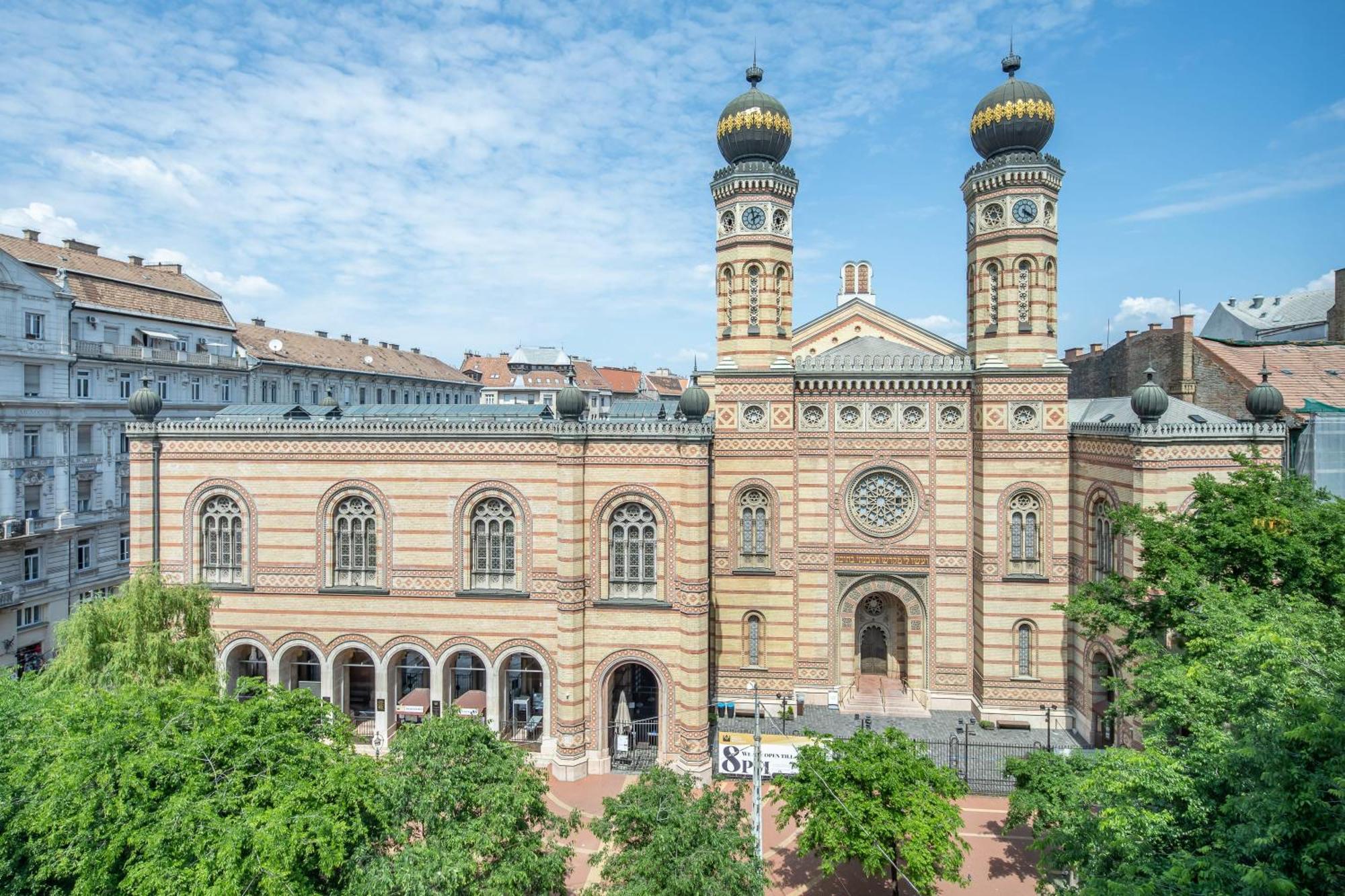 Ultra Central Luxury Budapest Ngoại thất bức ảnh