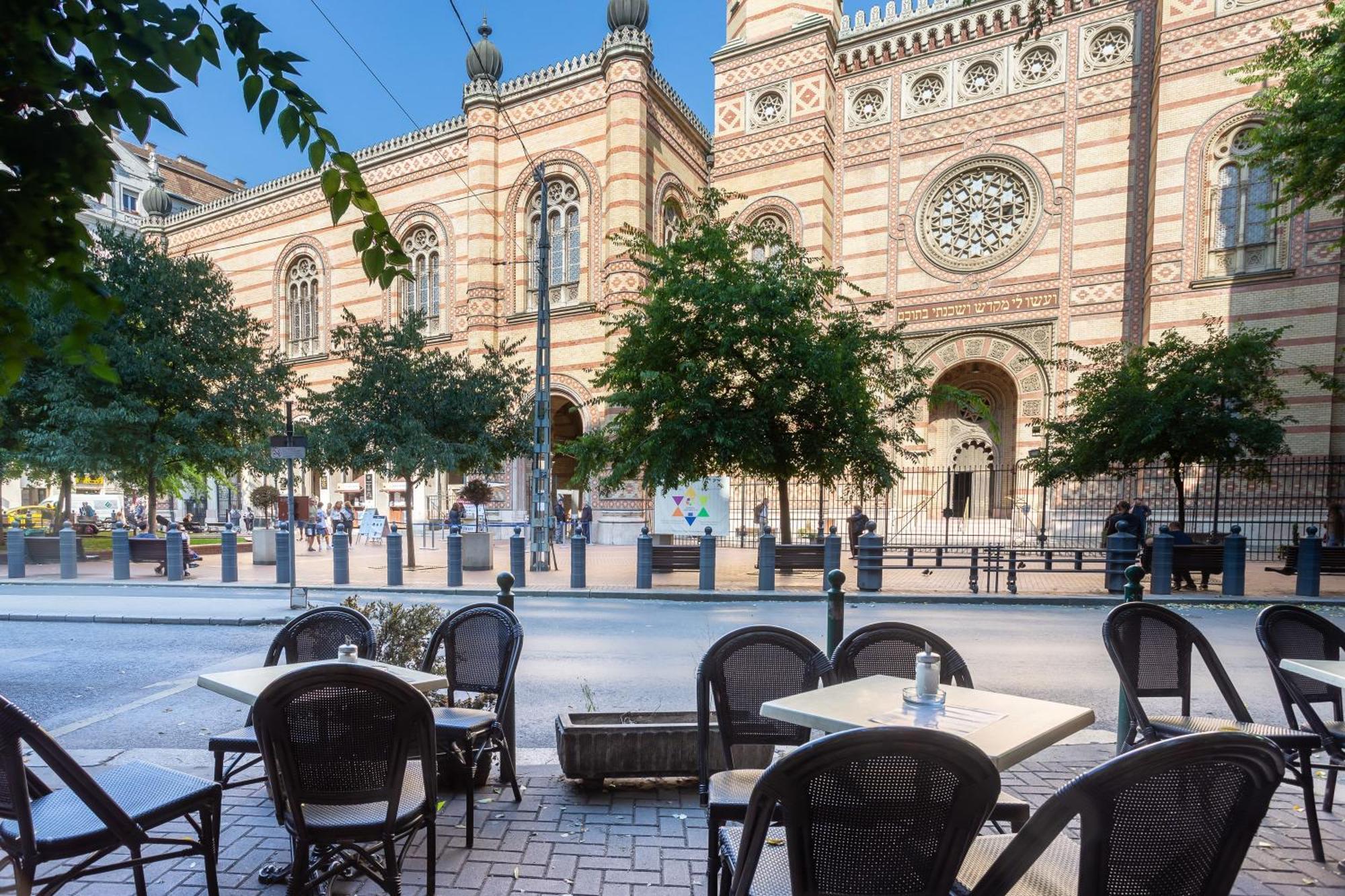 Ultra Central Luxury Budapest Ngoại thất bức ảnh